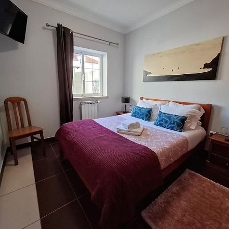Guesthouse Verissimo Nazaré Zewnętrze zdjęcie